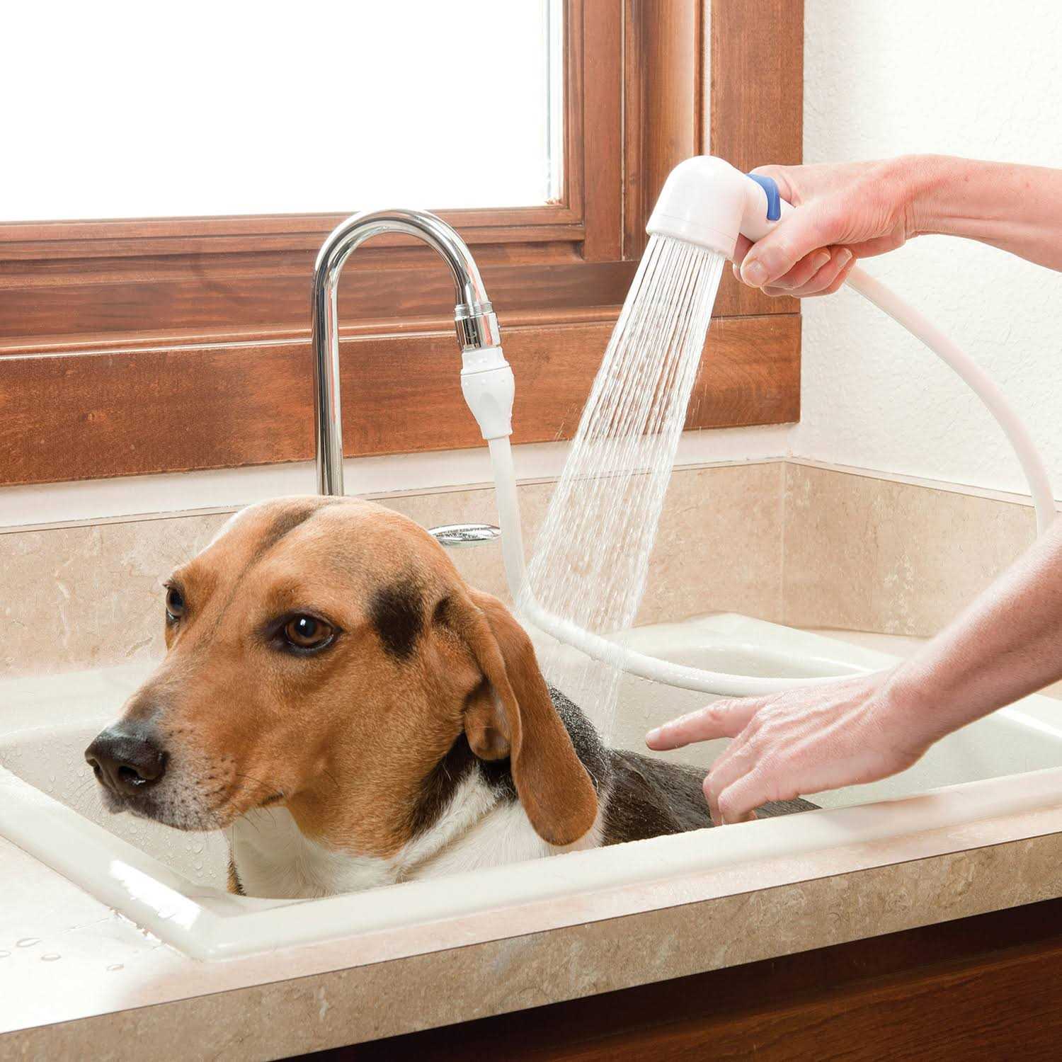 Alternative view of Rinse Ace 3-Way Pet Faucet Sprayer